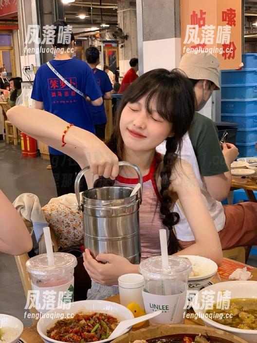 51cg 在线更新,我靠,51cg1.com里那些神操作让我目瞪口呆!