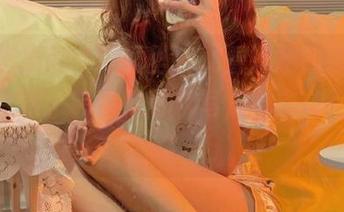 51吃瓜里，观看娜娜的那点小事，哈哈，完全是可以写成都市传奇了吧？