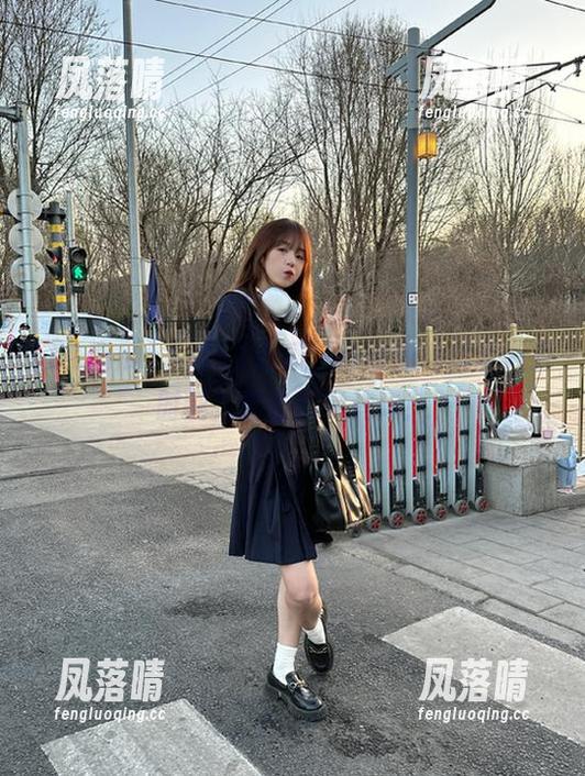 下载51吃瓜，随时随地尽享八卦时刻，直击心灵鸡汤！