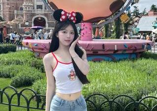 想获取最新瓜情？上51吃瓜官网下载，瓜从天降！