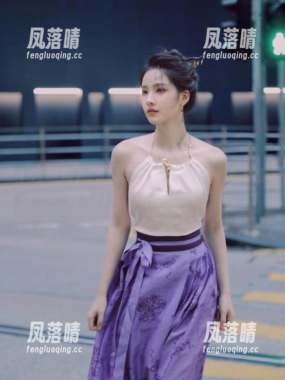 51吃瓜 “51吃瓜”今日福利:进入福利大门,瓜吃得过瘾吗?