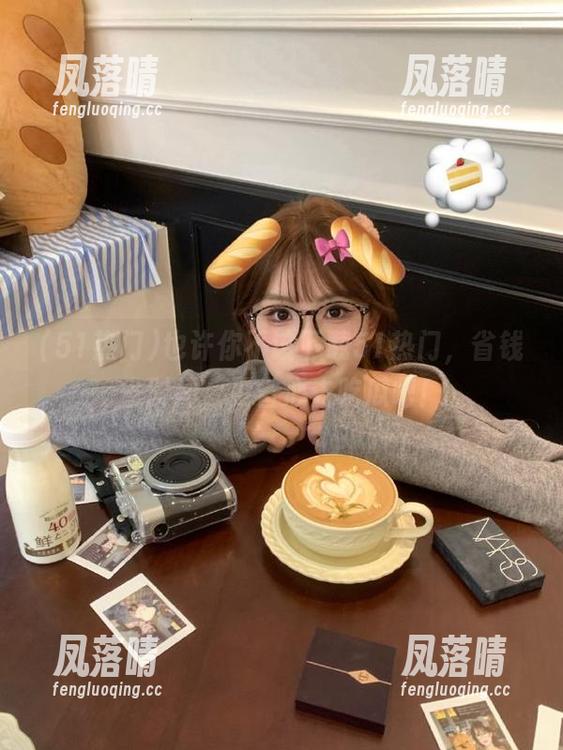 51热门 也许你不该下载51热门,省钱省时间,更省心去吃瓜吧!