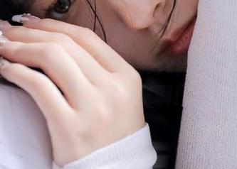 转眼又被718.sx网页里的瓜圈住，情不自禁啊！