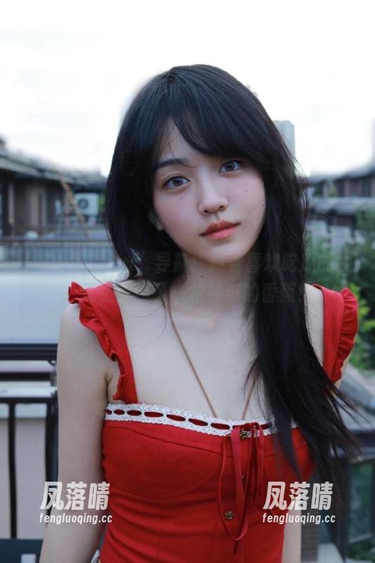hlw “hlw”导航:跟着喜欢吃瓜的我,忽然发现了一根神奇的香蕉!
