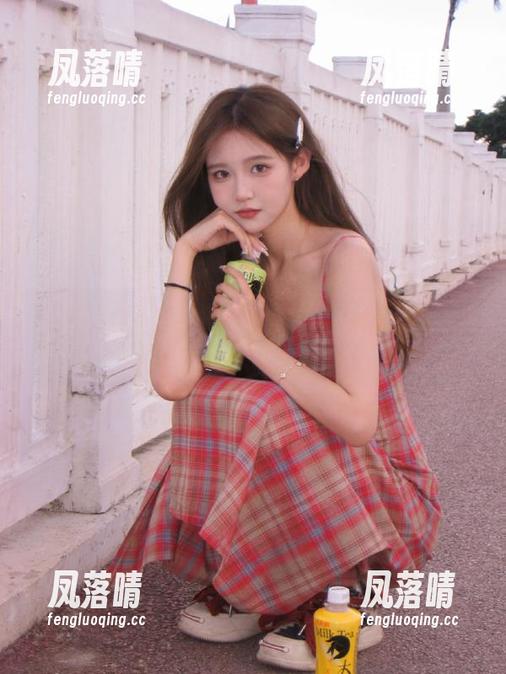 hlw 在hlw10上收藏了那么多瓜,有点不小心变成了瓜专家。