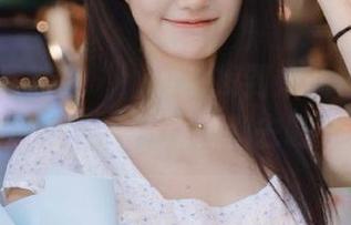 竟然在“hlw”找到如此奇妙的在线互动，大家的逻辑都去哪儿了？