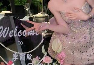 哈哈，好像有个黑料地图。但只在五一吃瓜，永不迷路！