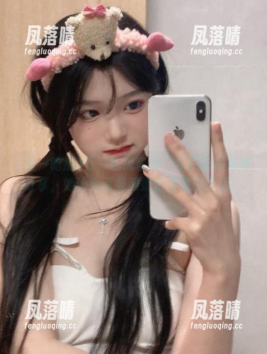 五一吃瓜官网：今日吃瓜娜娜分享，她认为西瓜和奶茶是灵魂伴侣！