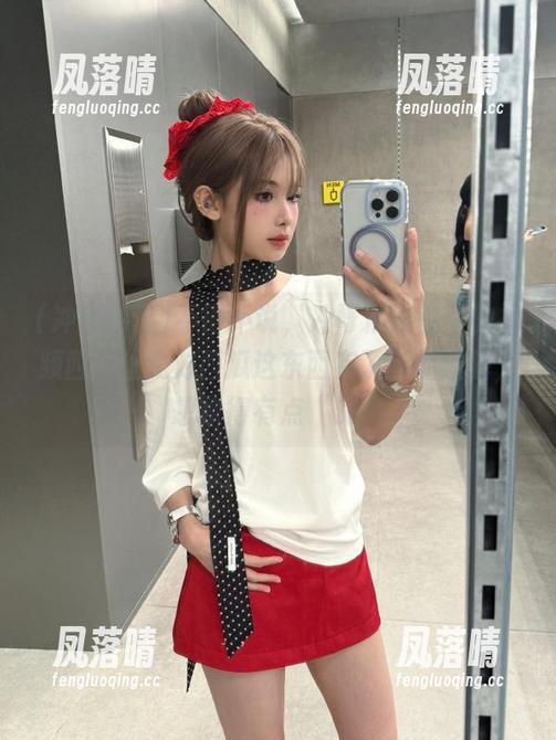 冲哥精选 不得不说,冲哥精选首页的视频西瓜让我对西瓜这东西有了新的理解,想象得有点“深”