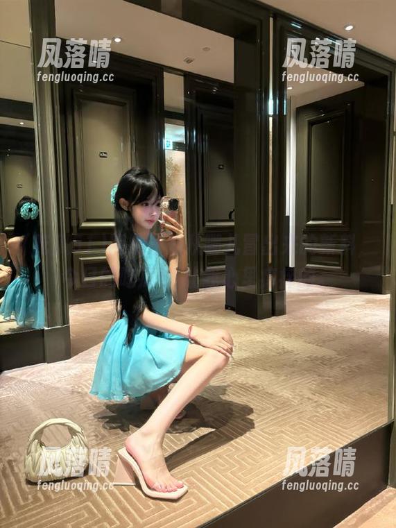 吃瓜51 网址不知从哪儿冒出来的新料,今日的吃瓜51让我心里痒痒的。