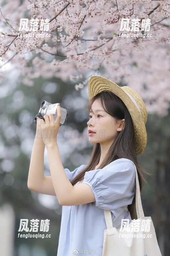 吃瓜专区 上“吃瓜专区”网页,瞬间感受到高浓度绯闻氛围...真香!