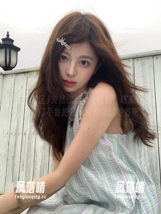 吃瓜专区 突然想起个老话题:吃瓜专区的传送门不会把我送到奇怪的地方吧?