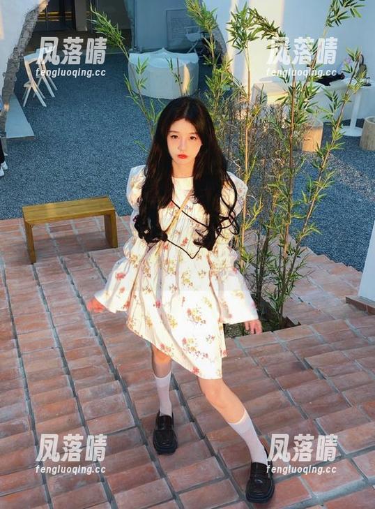 吃瓜天堂 吃瓜天堂直达:各种秘闻不断深挖,简直让人不想停下!