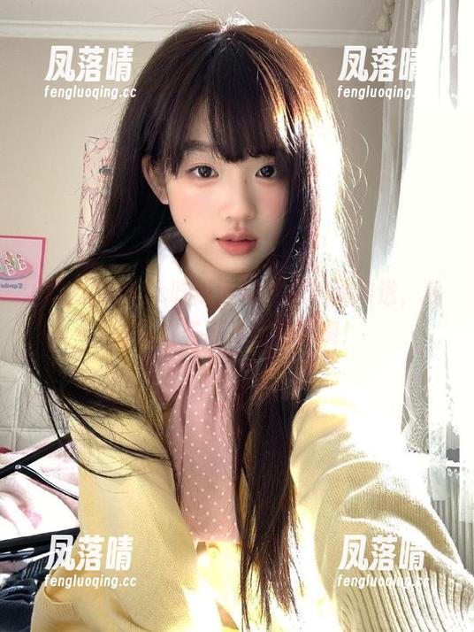 吃瓜网 17c吃瓜网在线福利大放送,免费瓜果荟萃追剧看得爽!