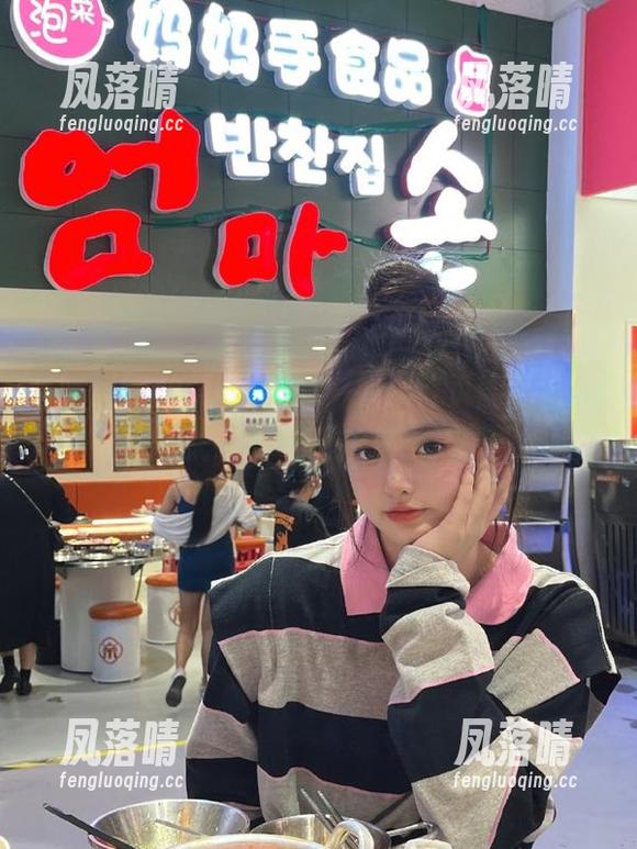 在线吃瓜网，如果首页能再给我点新花样就好了，现在有点儿单调呐！
