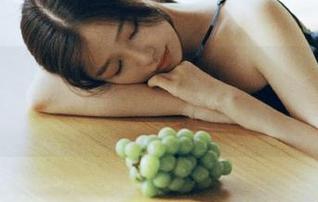 这次可不只咬瓜壳，黑料不打烊app的截图成真了！