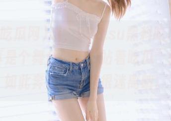 哦，998.su黑料吃瓜网的首页真是个舞台，连“站着吃瓜”都变得如此奔放，情绪很迷离呐。