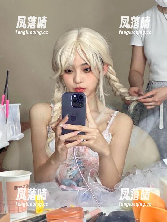 黑料正能量 688.su黑料正能量的ios入口让我焕发灵感,诶,下一句怎么接?