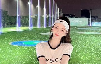 这波视频操作，黑料社苹果版让你分分钟成吃瓜专家！