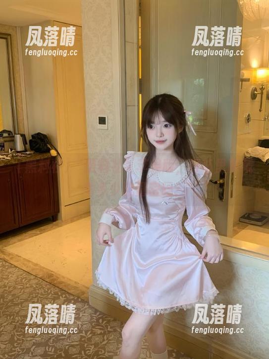 “黑料社”苹果版，好奇里面藏着多少流量密码？