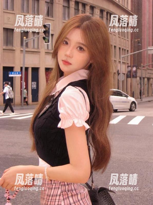 黑料社区 登录www.黑料社区,今晚又要被瓜划伤了吗?