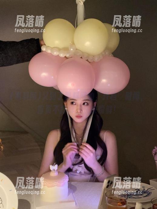 又到了黑料网的‘开档’时间，首页不打烊，快来偿鲜！