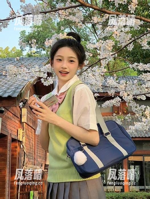 老司机告诉我黑料网首页出新料了，我心里只是默默感叹…