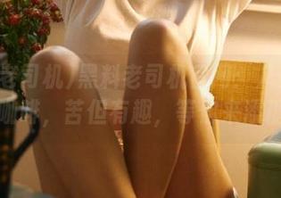 黑料老司机官网：八卦界的黑咖啡，苦但有趣，等你来添糖！